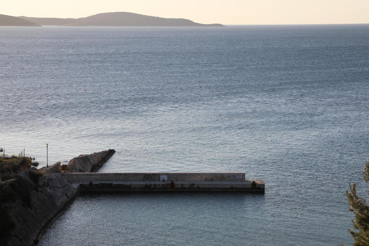 Feelhvar Along Bluelagoon Beach ฮวาร์ ภายนอก รูปภาพ