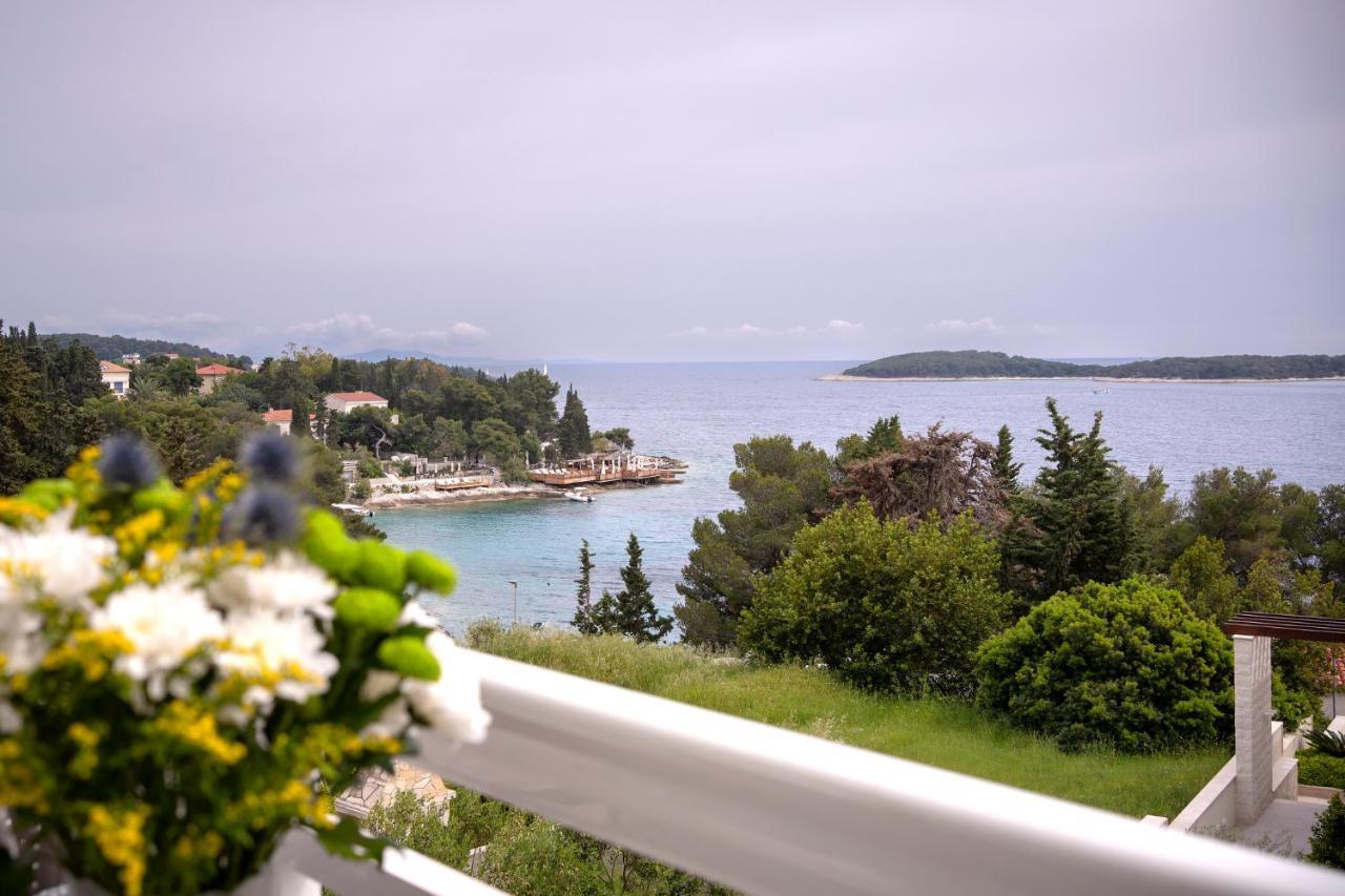 Feelhvar Along Bluelagoon Beach ฮวาร์ ภายนอก รูปภาพ