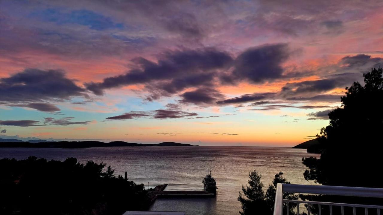 Feelhvar Along Bluelagoon Beach ฮวาร์ ภายนอก รูปภาพ