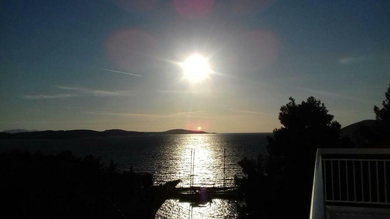Feelhvar Along Bluelagoon Beach ฮวาร์ ภายนอก รูปภาพ
